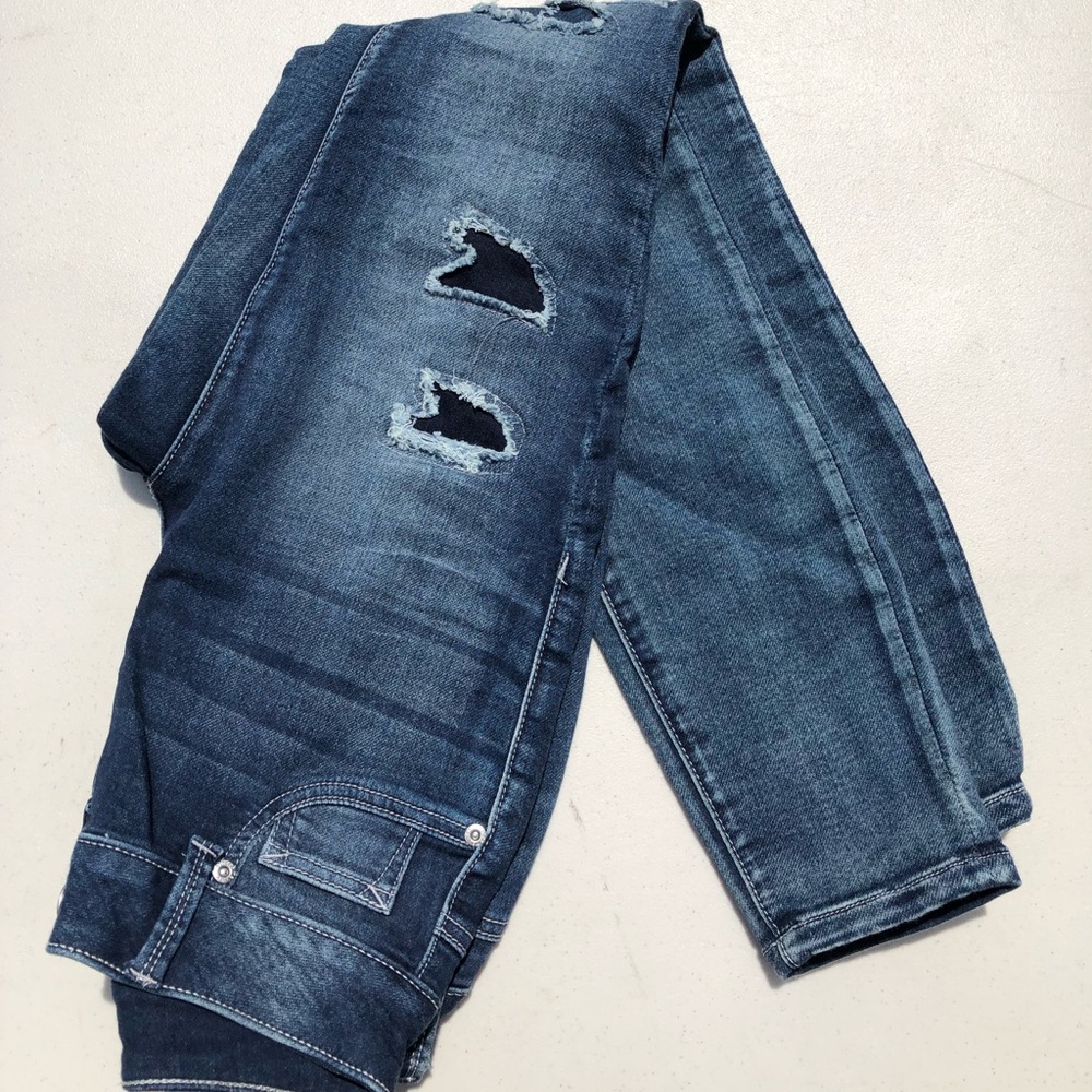 dark blue Maurice’s jeans